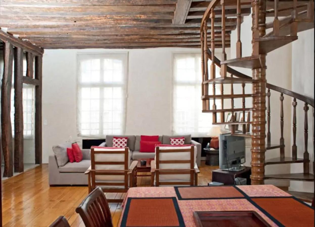 Apartmán Charming Cosy Triplex In Trendy Marais Paříž Exteriér fotografie